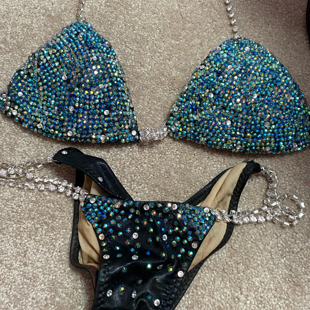 Npc Bikini - image 2